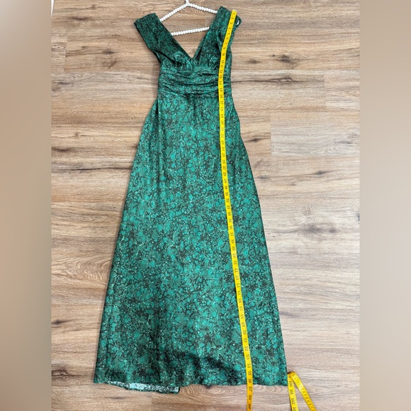 Banana Republic STRETCH-SATIN TWISTED OPEN-BACK MAXI DRESS Size 2 NWT - Picture 9 of 10